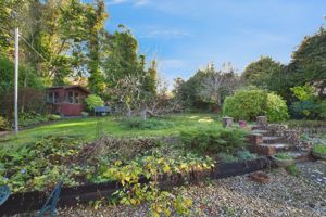 Photo 7- click for photo gallery